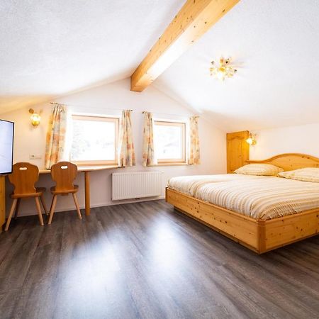 Апартаменти Haus Rosmarie Санкт-Антон-ам-Арльберг Екстер'єр фото