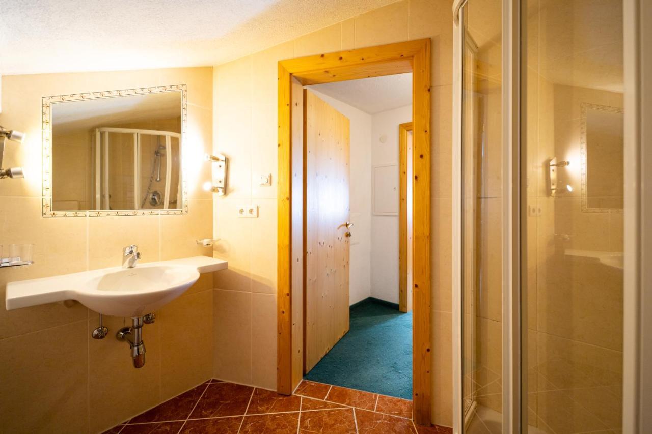 Апартаменти Haus Rosmarie Санкт-Антон-ам-Арльберг Екстер'єр фото
