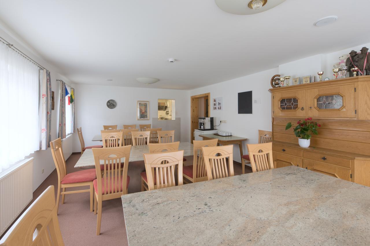 Апартаменти Haus Rosmarie Санкт-Антон-ам-Арльберг Екстер'єр фото